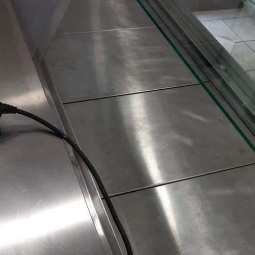 Dominox Via 159-20 Display Case with Forced Cooling Like New