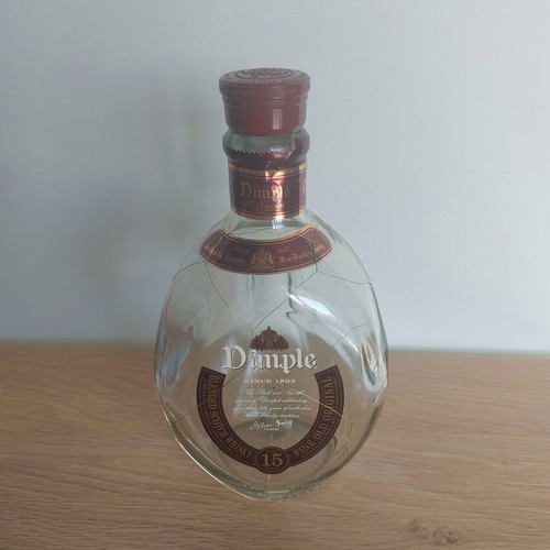 DIMPLE 15 years bottle