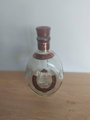 DIMPLE 15 years bottle