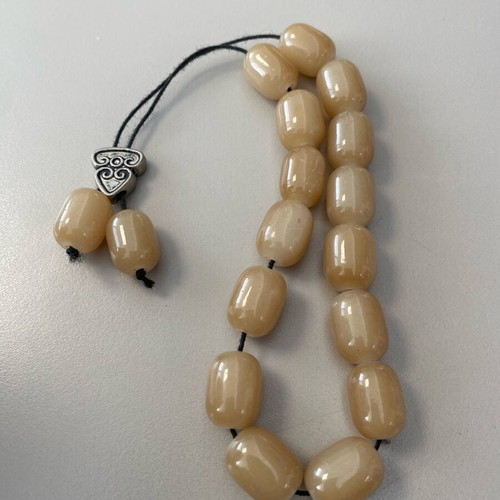 Collectible worry beads like new with dark beige glass beads 22 cm