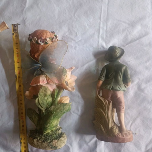 Decorative items used, pack of 3, resin