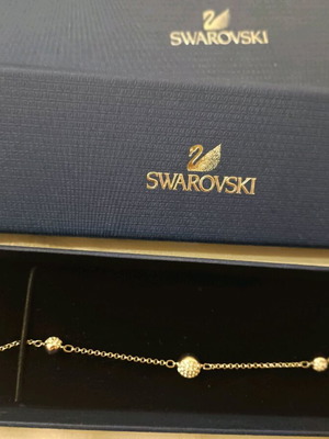 Swarovski Βραχιόλι με αόρατο μαγνητικό κούμπωμα. Υπέροχο!