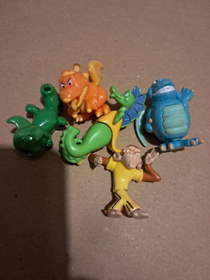 Vintage kinder surprise toys used, pack of 5