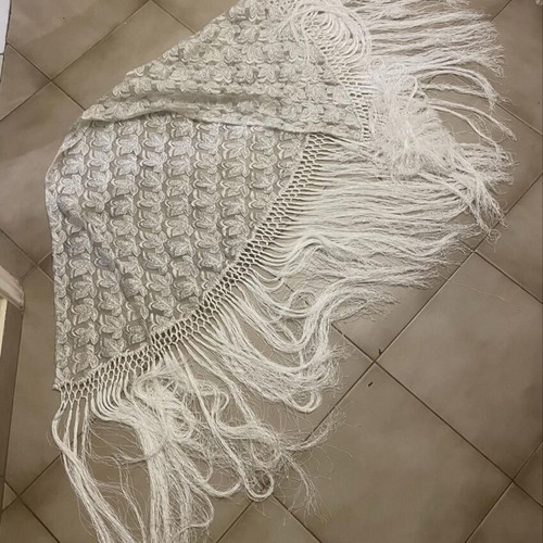 Sarpa like new, white
