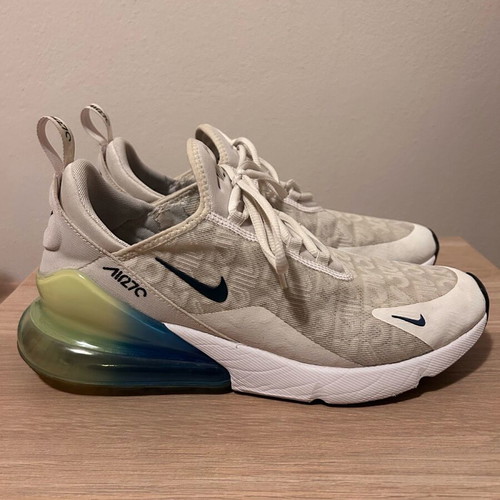 Nike Air 270 sneakers size 45 like new, white