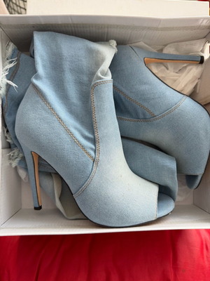 Denim over-the-knee boots like new, size 38