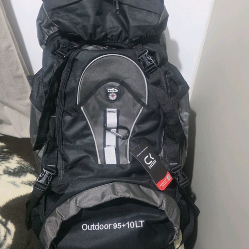 Hiking backpack 95+10LT new with multiple compartments