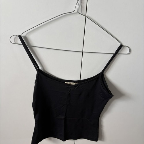 Tank tops pack of 3 with Tezenis, Zara and Bershka