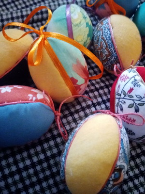 Set of 10 decorative Easter eggs like new, handmade