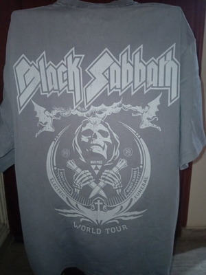 Pull & Bear Black Sabbath T-shirt size XS new, grey