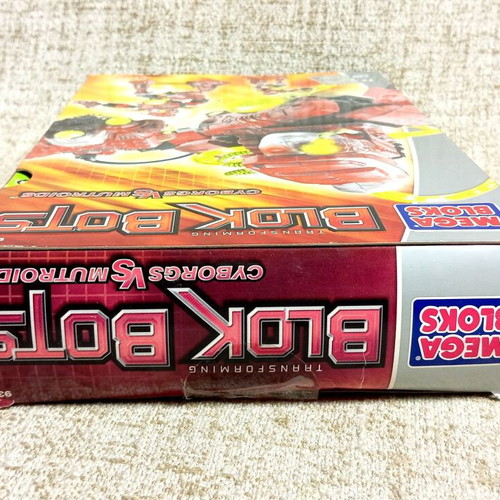 Mega Bloks Clash Transforming Blok Bots 9391 sealed vintage toy