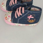 Baby cuddle shoes