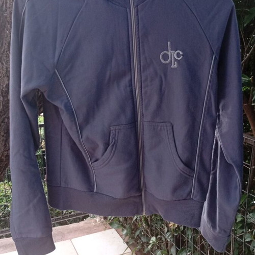Spider sweatshirt like new, size medium, slim fit