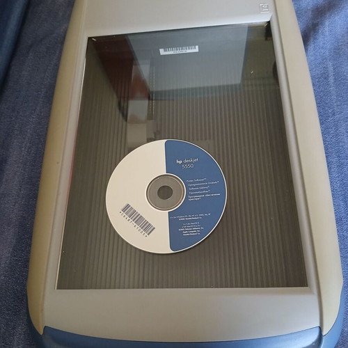 HP Scanjet 3500c scanner used, fully functional with driver