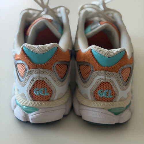 Asics Gel-NYC sneakers size 41.5 like new