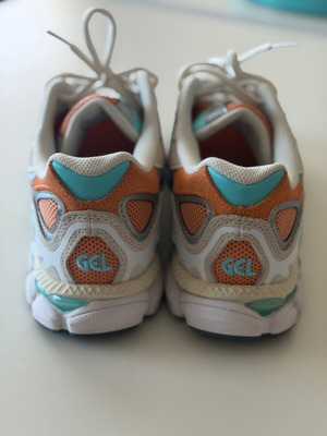 Asics Gel-NYC sneakers size 41.5 like new
