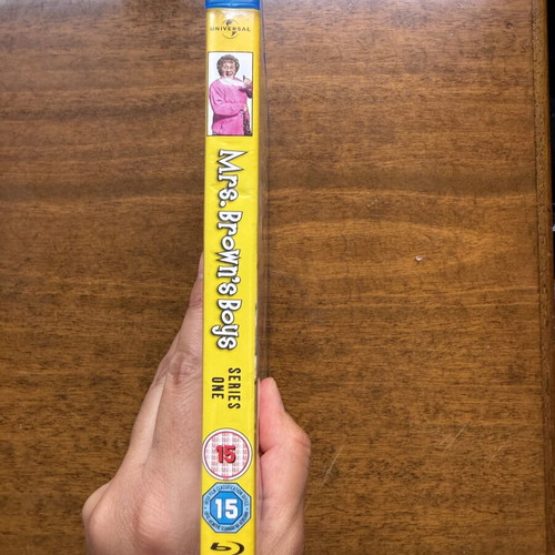 Mrs Brown’s Boys Series One Blu-ray like new with English subtitles