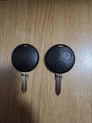 Replacement key shells new, pack of 2