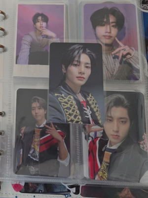 Jeongin Rockstar Photocard Stray Kids like new