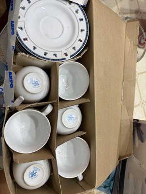 Set of cups and saucers, new