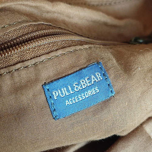 Pull & Bear leather crossbody bag with tassel fringe like new, beige brown