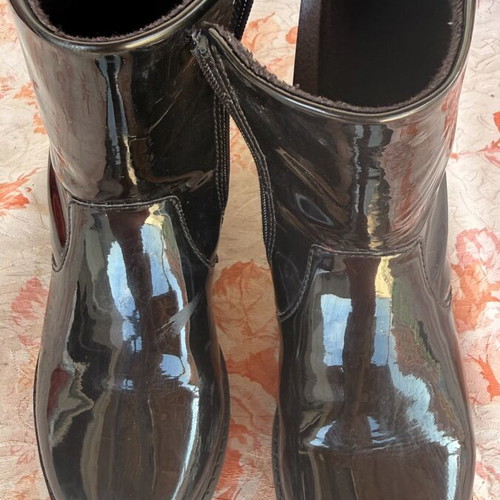 H&M girls' patent boots size 29, black