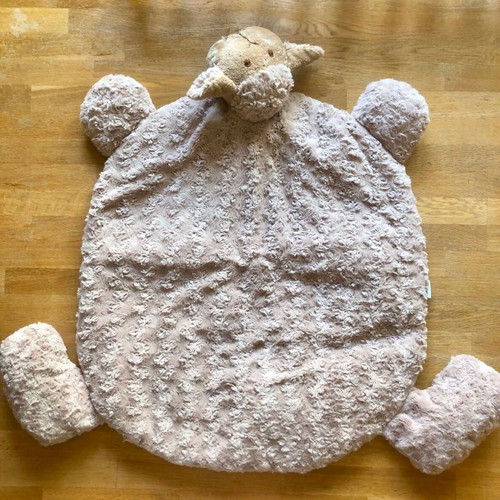 Zeze Pet Bed Fluffy Sheep used, thin cushion 70x80x6cm beige