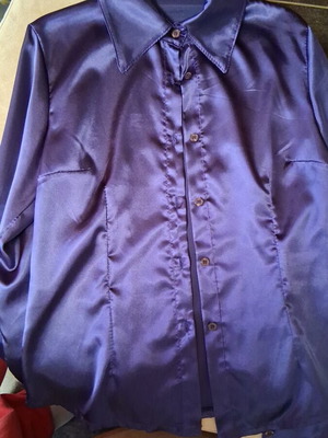 Satin shirt like new, size L, lilac color