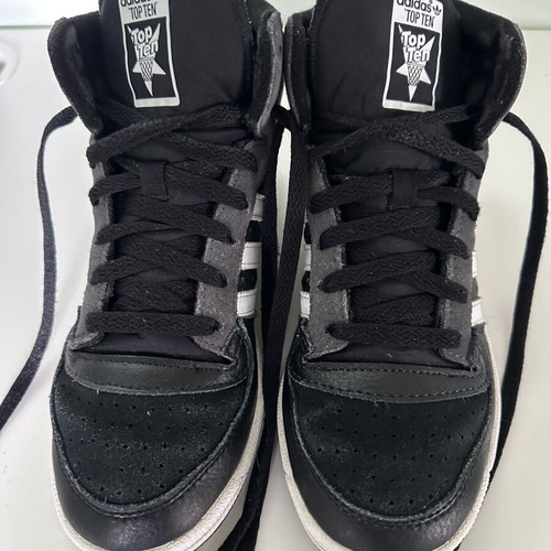Adidas Top Ten athletic shoes like new, black