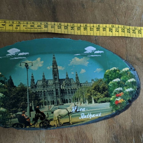 Souvenir antiques set of 9 pieces