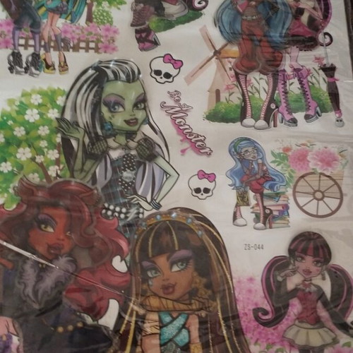 Monster High decorative wall stickers new in packaging