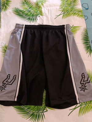 San Antonio Spurs basketball shorts used, size M