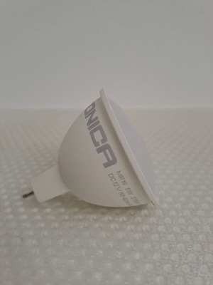 Optonica LED bulbs 5W warm light MR16 pack of 17 like new