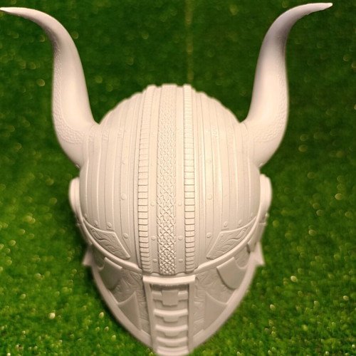 Viking helmet resin collectible like new