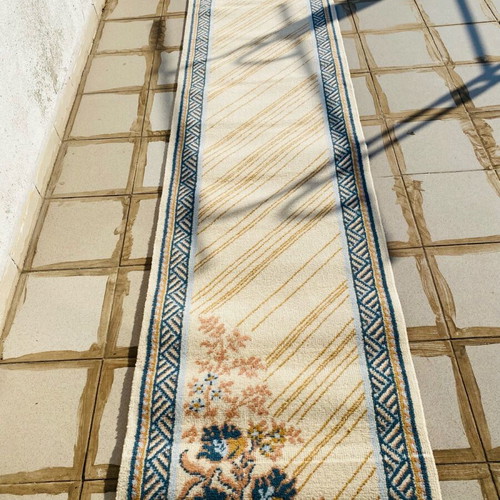 Runner rug used, 3.40 meters long, 70 cm wide