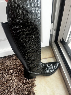 Esthissis black over-the-knee boots like new, size 38, patent leather