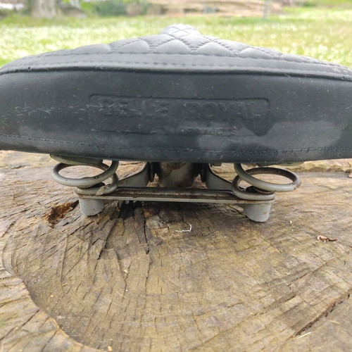 Vintage bicycle saddle used with springs