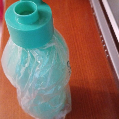 Tupperware bottle with spout new