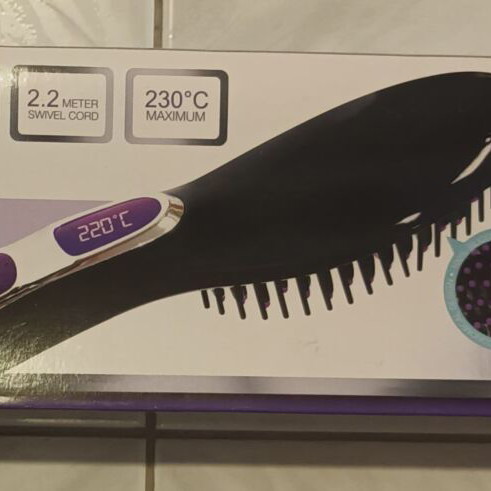 IGIA Pro-Line Ceramic Hair Straightening Brush new