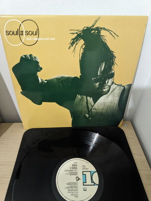 Soul II Soul Club Classics Vol. One LP used, electronic