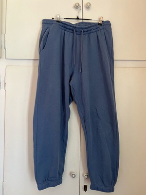 Sinsay Blue Sweatpants like new with pockets and elastic waist