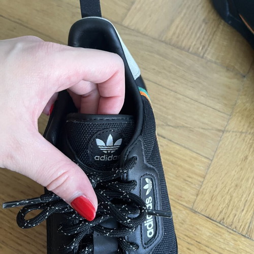 Adidas Continental 80 sneakers like new, size 39 1/3, black