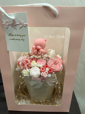 Scented soap flowers new in ceramic pot