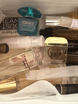 Perfume pack used, inspired by famous brands