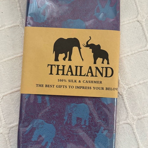 Silk scarf from Thailand new, 100% silk