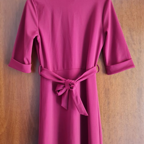 Italian dress medium new, red