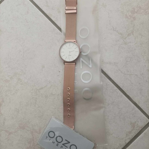 Oozoo wristwatch women's used