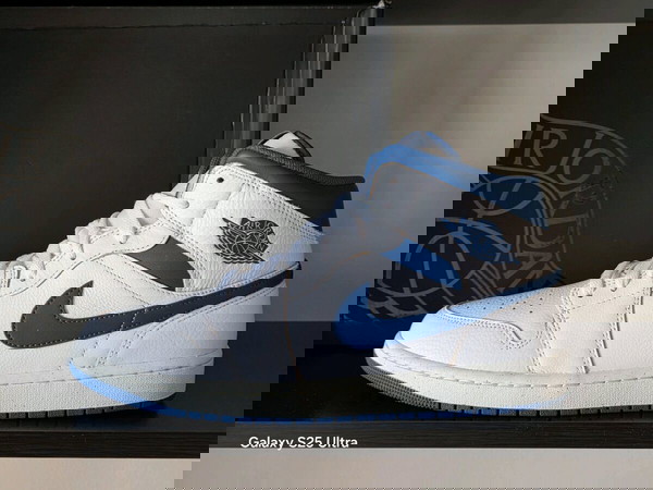 Nike Air Jordan 1 Mid SE μέγεθος 46, 30εκ. σόλα, καινούργιο με κουτί, γνήσιο δέρμα