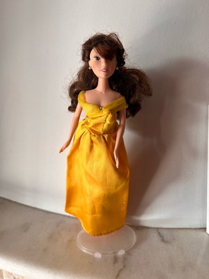 Disney Princess Belle Doll from Beauty and the Beast Simba Toys like new