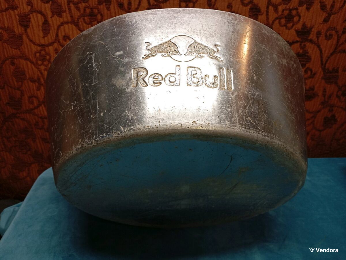 Μεταχειρισμένος κουβάς πάγου RED BULL, αλουμίνιο, κομψό διακοσμητικό